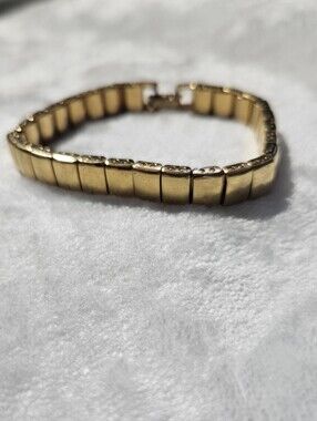 Napier Vintage Gold-Tone Link Bracelet 7"